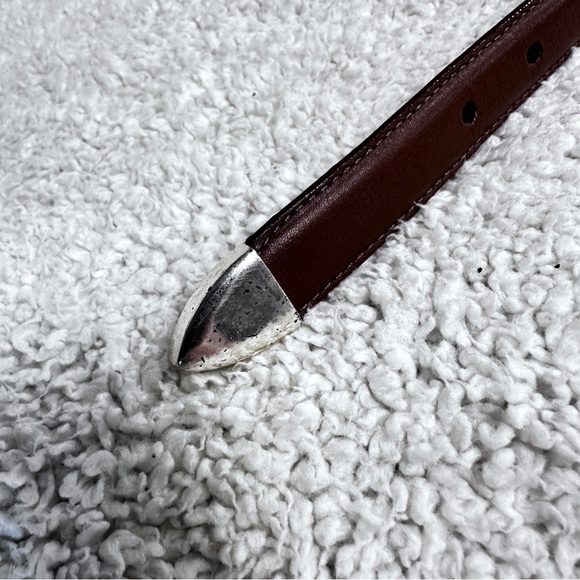 LL Bean Vintage 1990 Skinny Western Leather Belt,Gold tone buckle and Tip, 30 - Picture 9 of 9